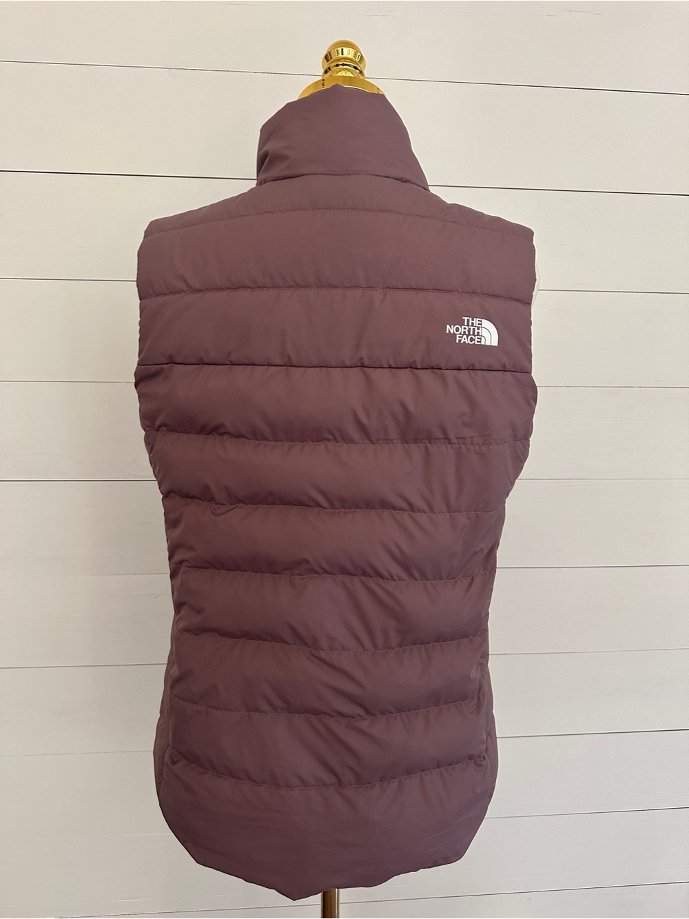 The North Face Women's Quilted Vest - Picture 3 of 7